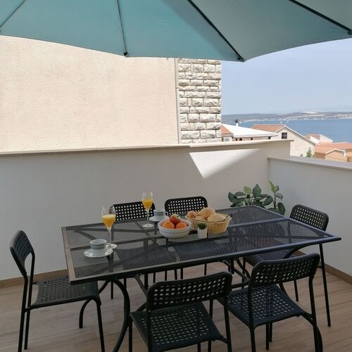 Apartman Roza L Tkon  4