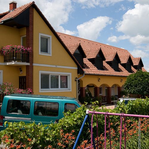 Holp Panzió Balatonföldvár  2