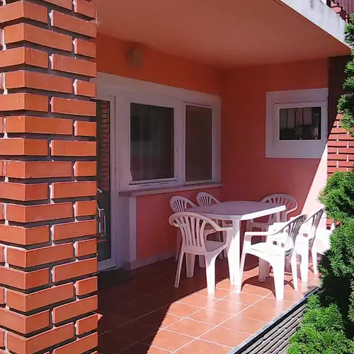 Dózsa Apartman Balatonmáriafürdő 002 kép