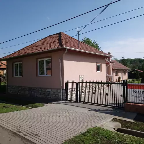 Kormos Apartmanház Szilvásvárad 002 kép