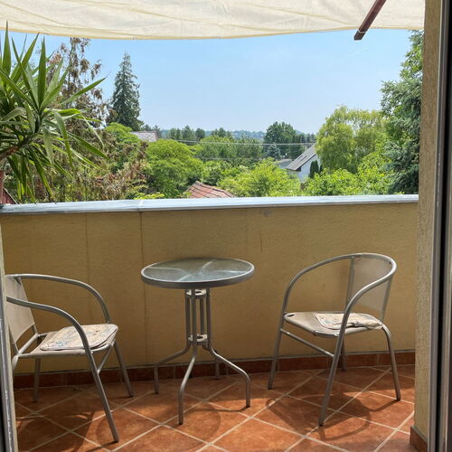 Péter-Fia Apartman Balatonkenese  3