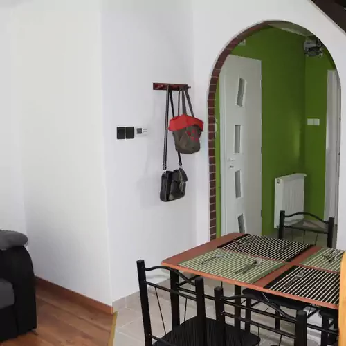 Borka Apartman Gyula 002 kép