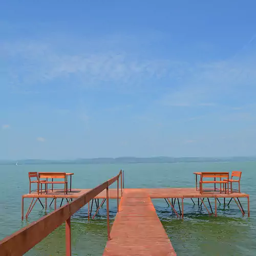 Tóparti Apartmanház Balatonszárszó 001 kép