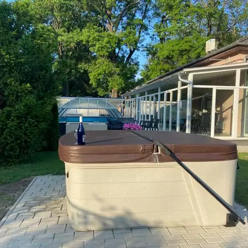 Tóparti Apartmanház Balatonszárszó 054 kép