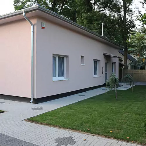 Tóparti Apartmanház Balatonszárszó 007 kép