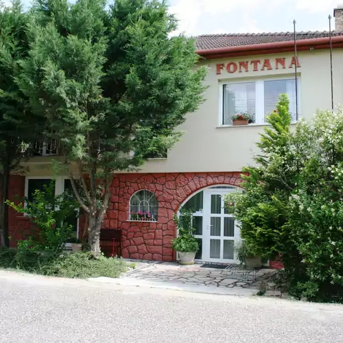 Fontana Vendégház Tát 042 kép