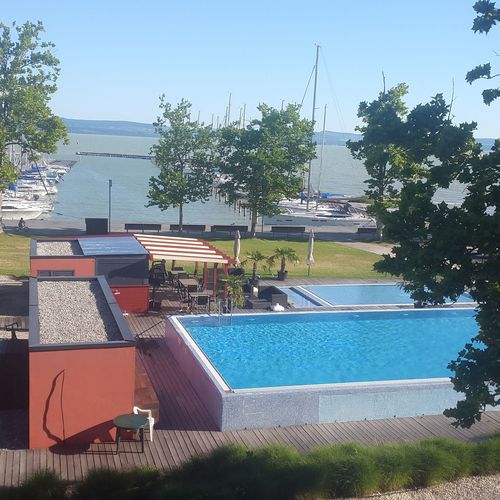 Gemini Superior Apartman & Yacht Balatonlelle  2