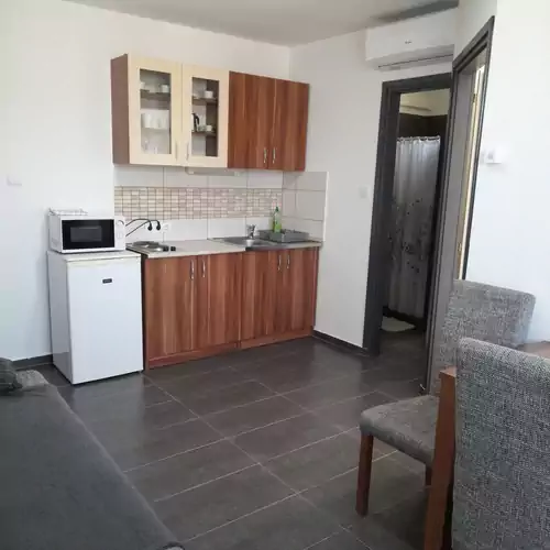 Luca Apartman Sopro 005 kép