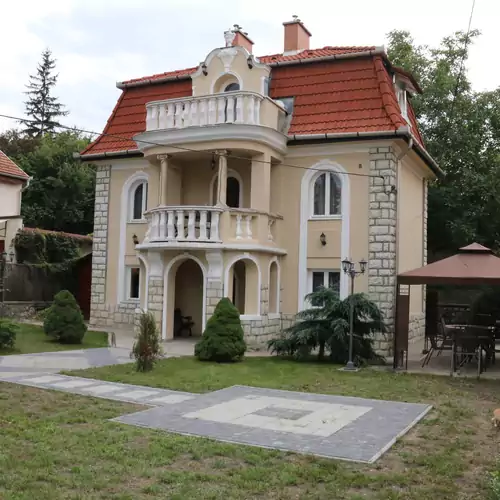 Aradi Vendégház Miskolctapolca
