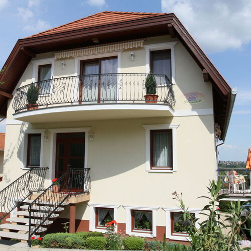 Erika Apartmanházak Hévíz  3