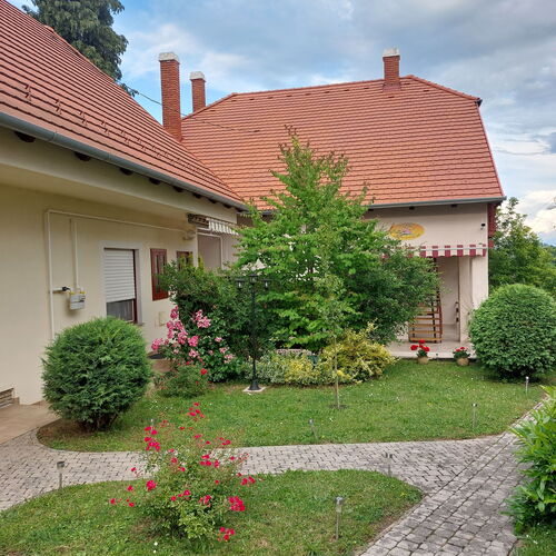 Erika Apartmanházak Hévíz  4