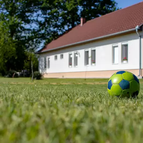 Tölgyfa Vendégház Kiskőrö