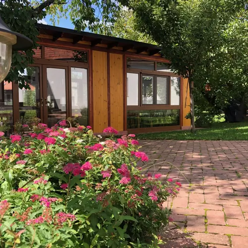 T&eacute;li kert&uuml;nk k&iacute;v&uuml;lről