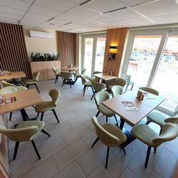 Cafe Relax Apartments Hévíz