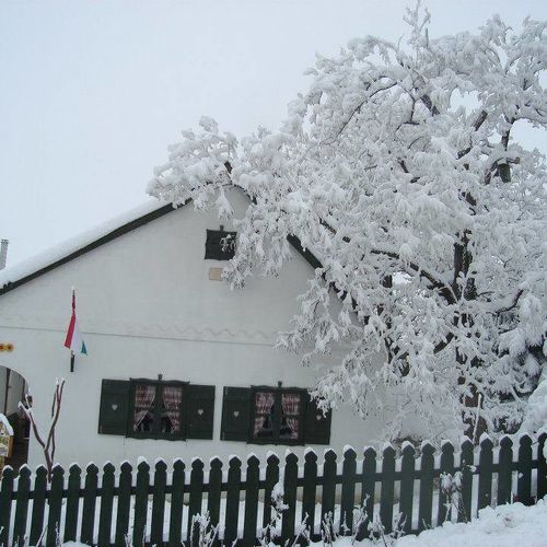 szálláshely