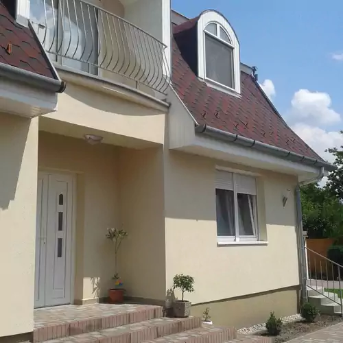 Krisz Sió Apartman Siófok 002 kép