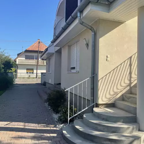 Krisz Sió Apartman Siófok 003 kép