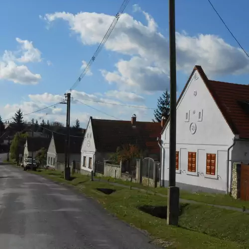 Bruderhaus17 Szállás Vöröstó 002 kép