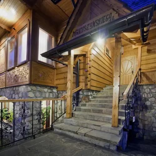 Willa Motylek wejście