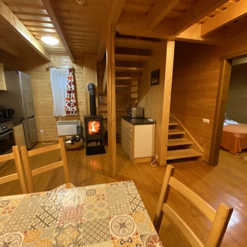 Bucătărie / Living
Apartamentul 2