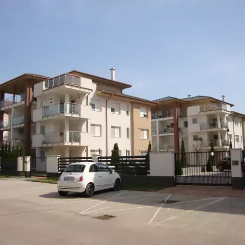 Laguna Beach Apartmanok Siófok 013 kép