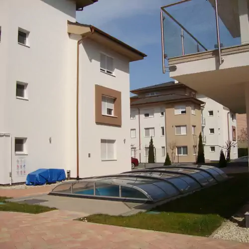Laguna Beach Apartmanok Siófok 016 kép