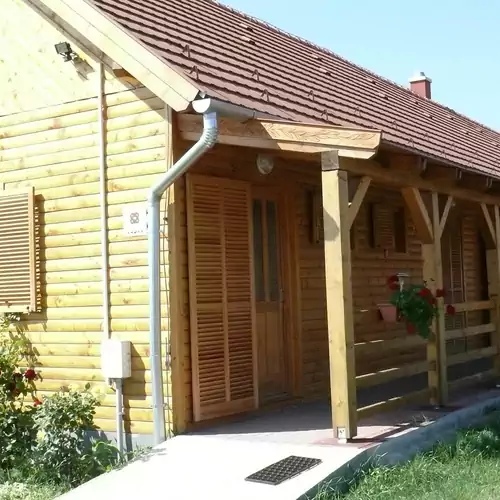Százszorszép Vendégház Szigetbecse 002 kép