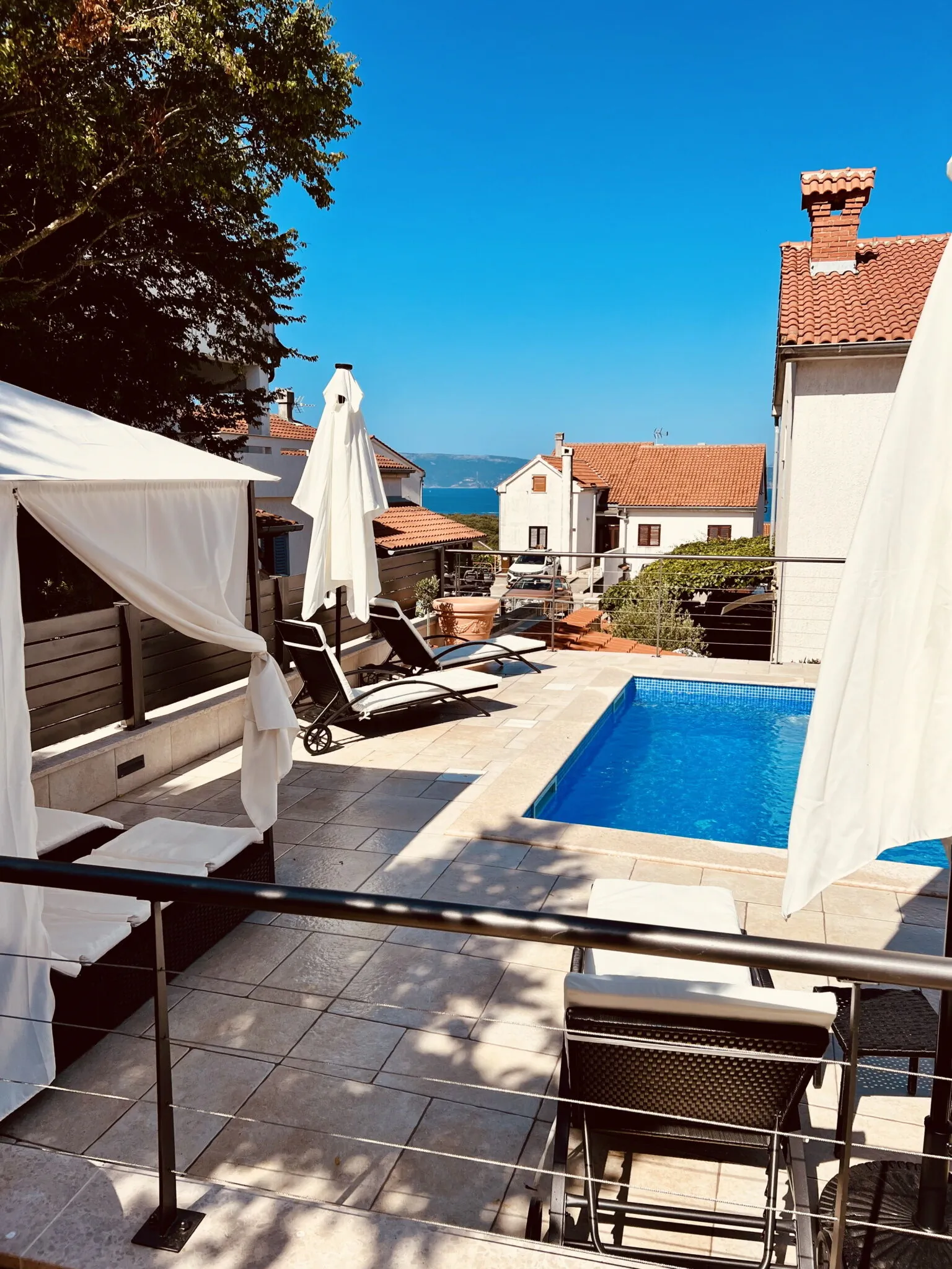 Apartment Wood Njivice