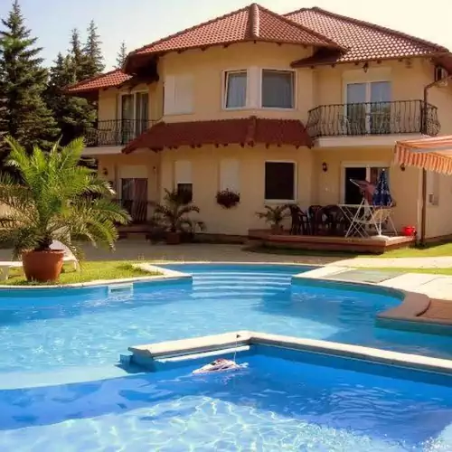 Happy Sun Medencés Apartman Siófok 001 kép