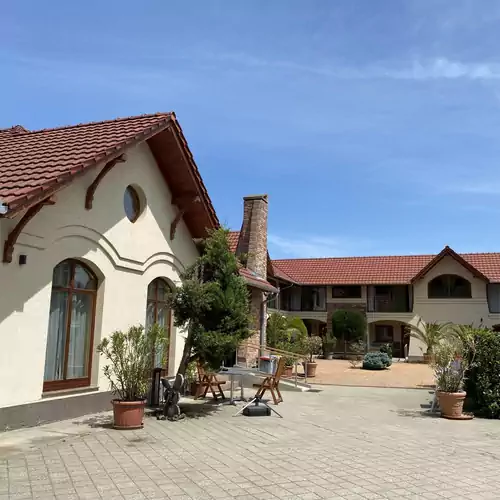 Erdei Wellness Vendégház Ópusztaszer 014 kép