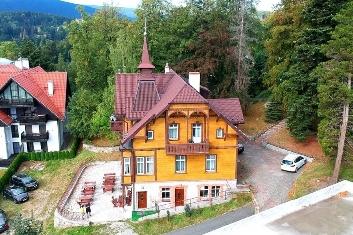 Willa Nimfa Szklarska Poręba