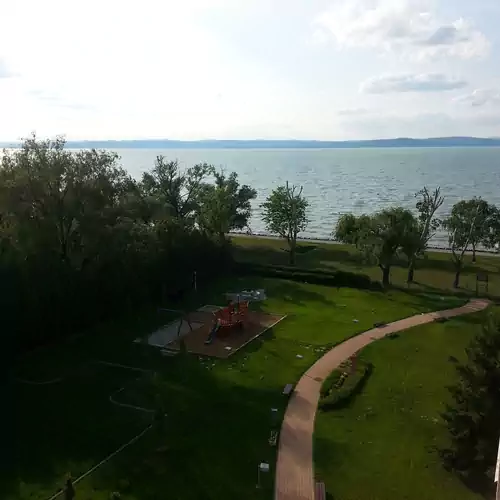 Surman Apartmanok Siófok