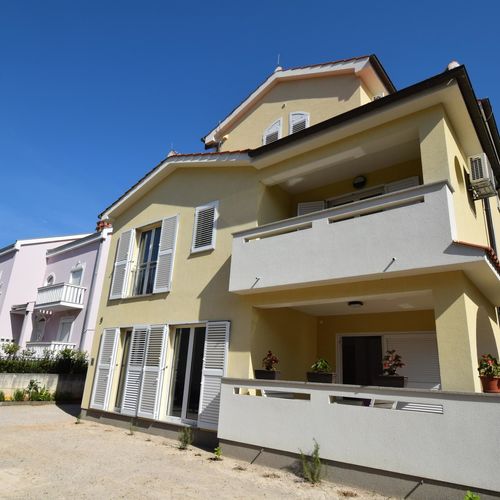 Apartman Nino Malinska  2