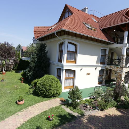 Club Unicum Apartmanház Hévíz  3