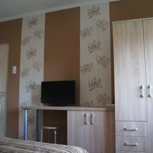 Főnix Apartman Gyula 002 kép