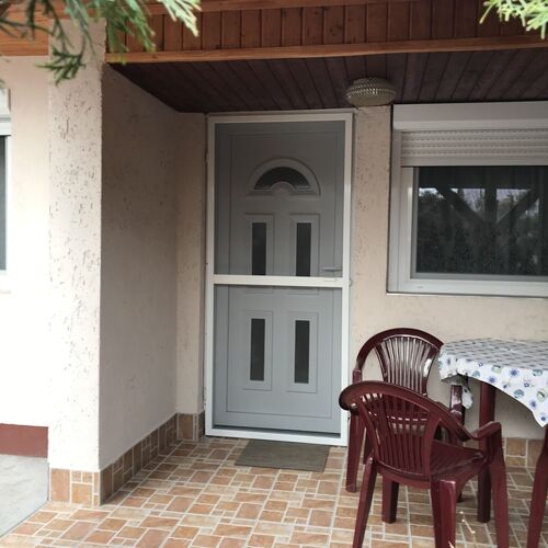 Kis apartman