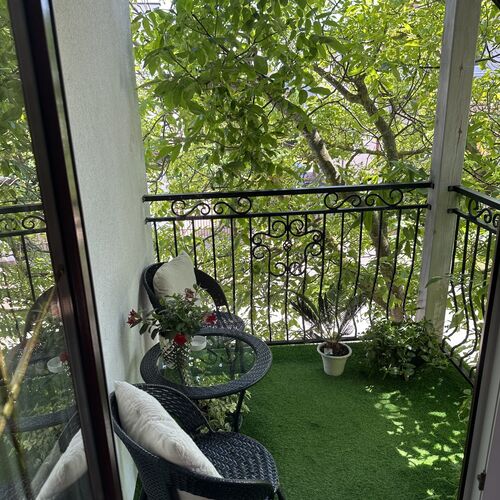 Balkon na pierwszym piętrze