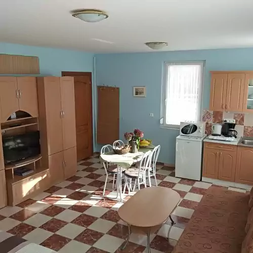 Yellow Apartmanház Bükfürdő 008 kép