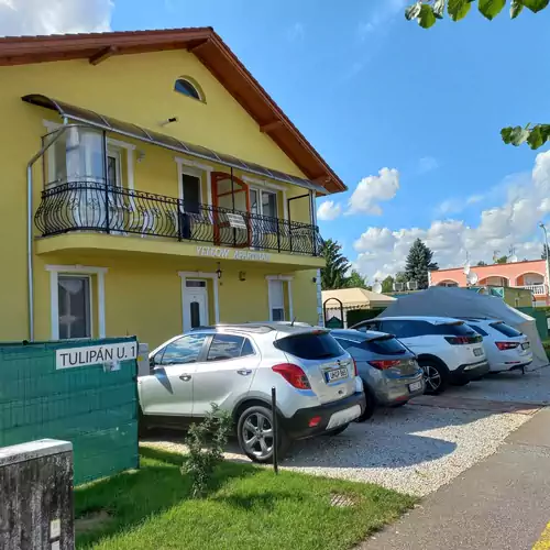 Yellow Apartment Bükfürdő 007 kép