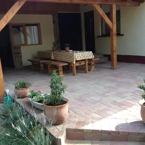 Bibi Apartmanház Balatonboglár 005 kép