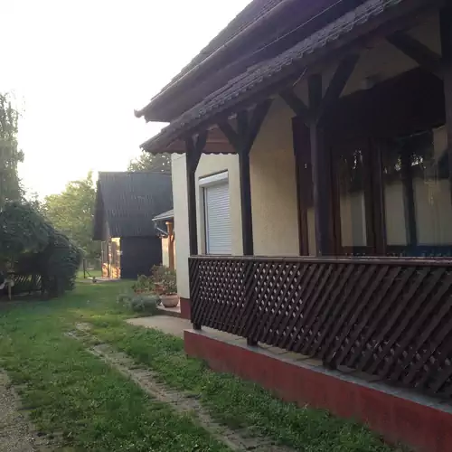 Bibi Apartmanház Balatonboglár 002 kép