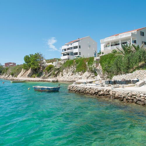 Apartments Beachfront Ante Vlasici