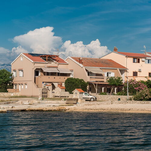 Apartments Hidden Beach Gem Pag  4