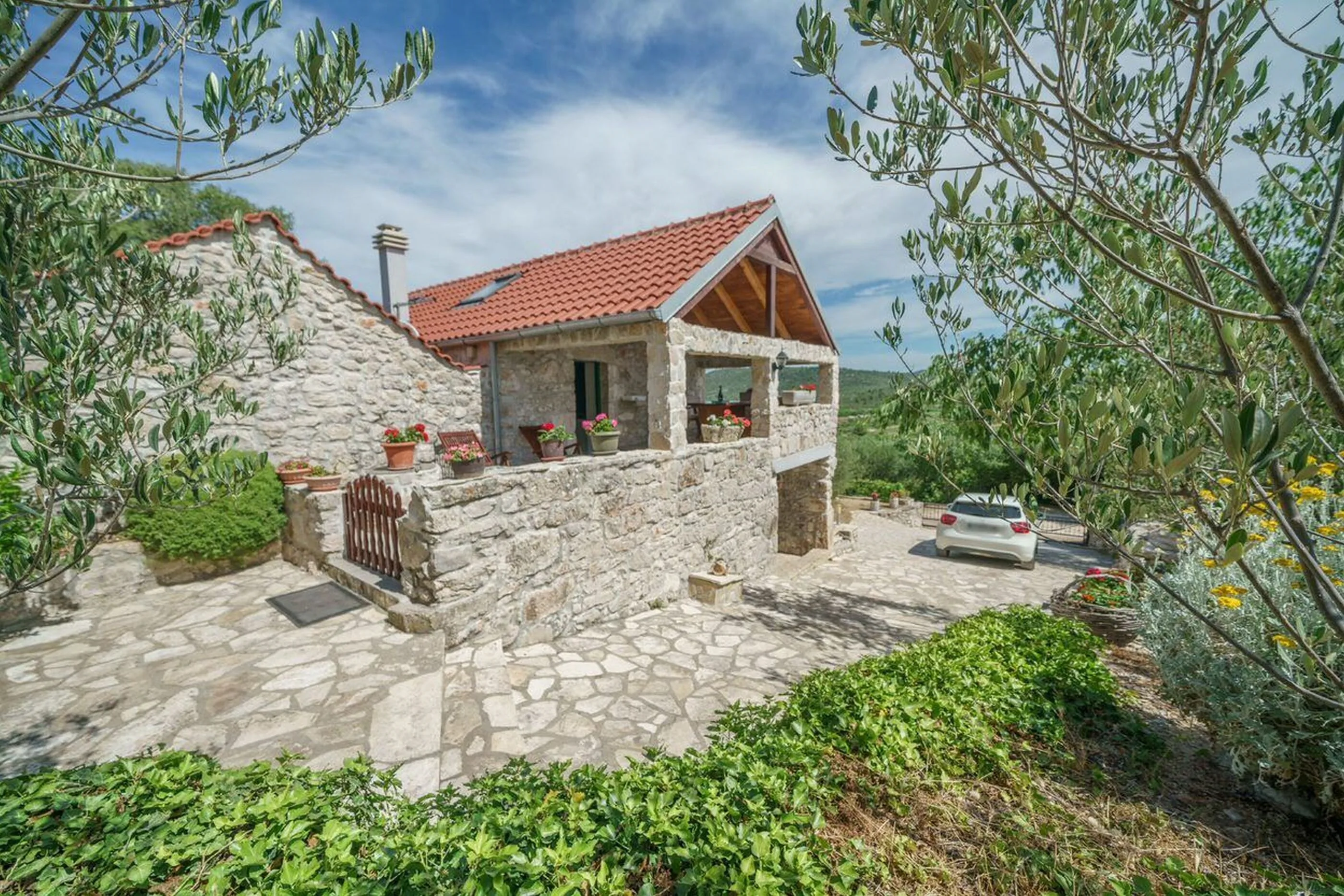House Radojka Tisno