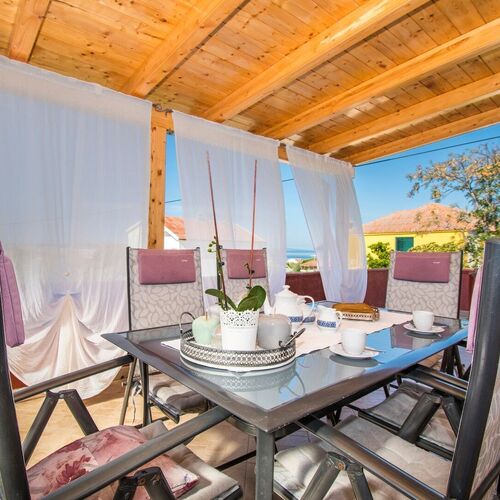 Apartment Sunny Family Terrace Oasis Povljana