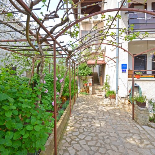 Apartment Armando Porec  3