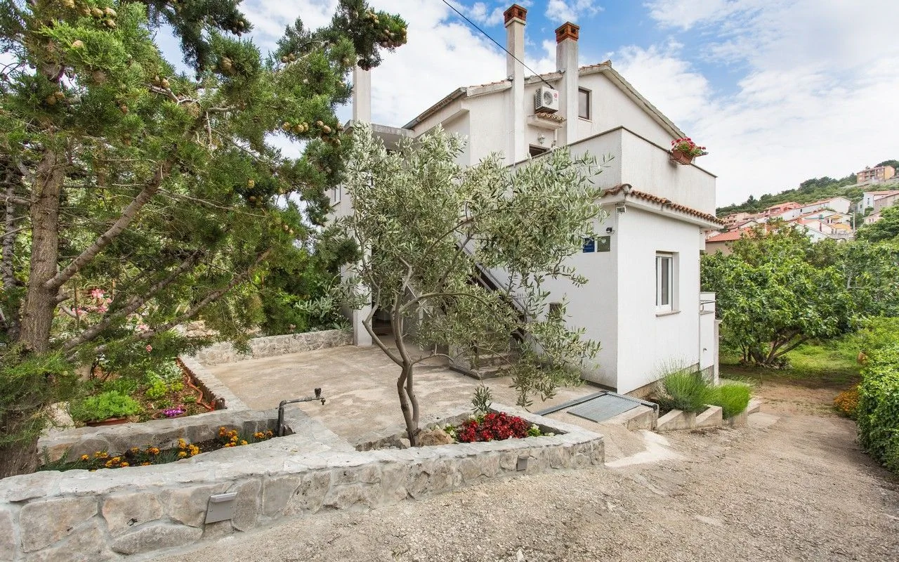 Apartment Denis Vrbnik