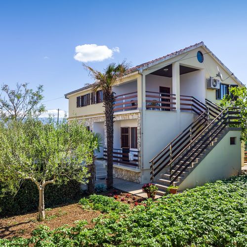 Apartment Šime Nin  4