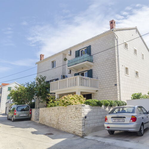 Apartments Tonko Postira  4