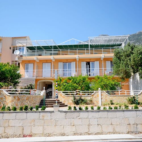 Apartments Joško Gradac